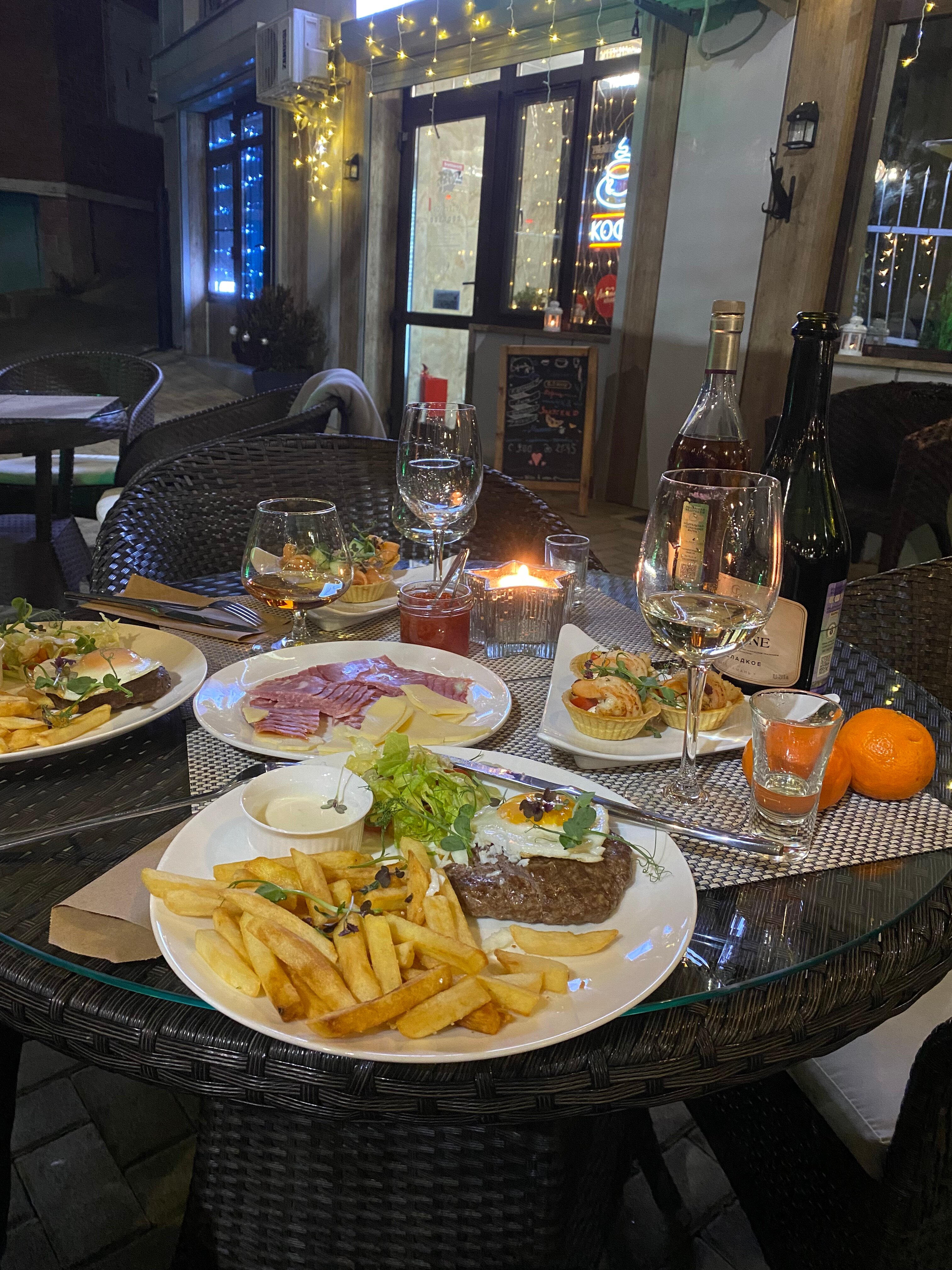 Фото Амбассадор