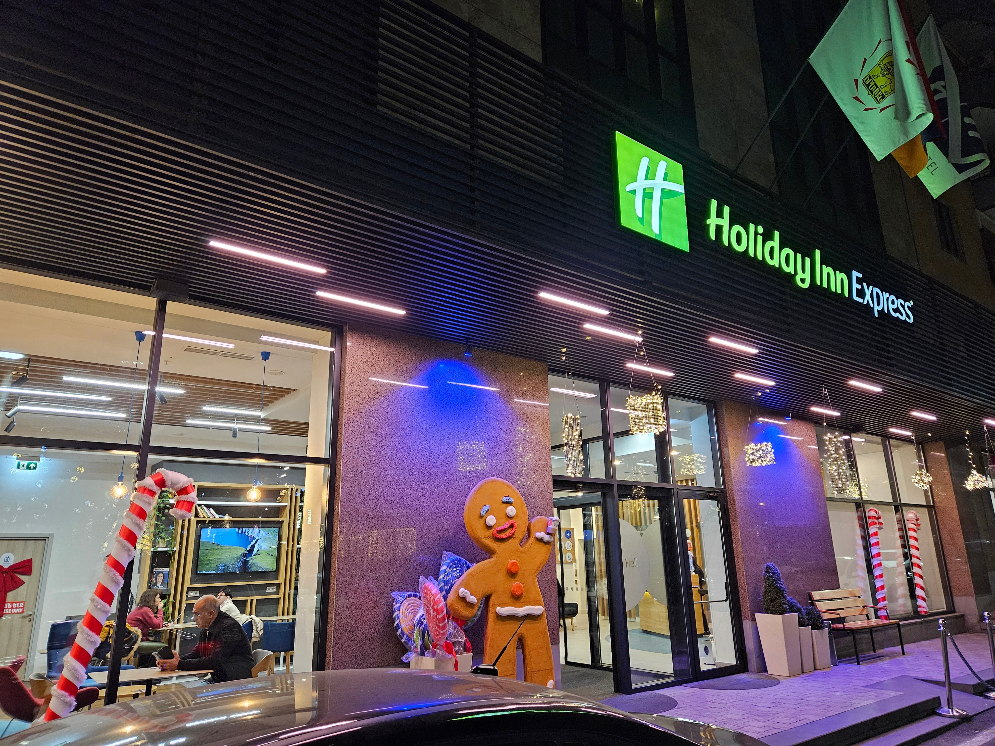 Фото Holiday Inn Express Yerevan