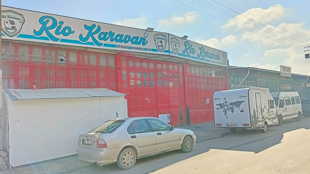 Vans and trailers Rio Karavan, Konya, photo