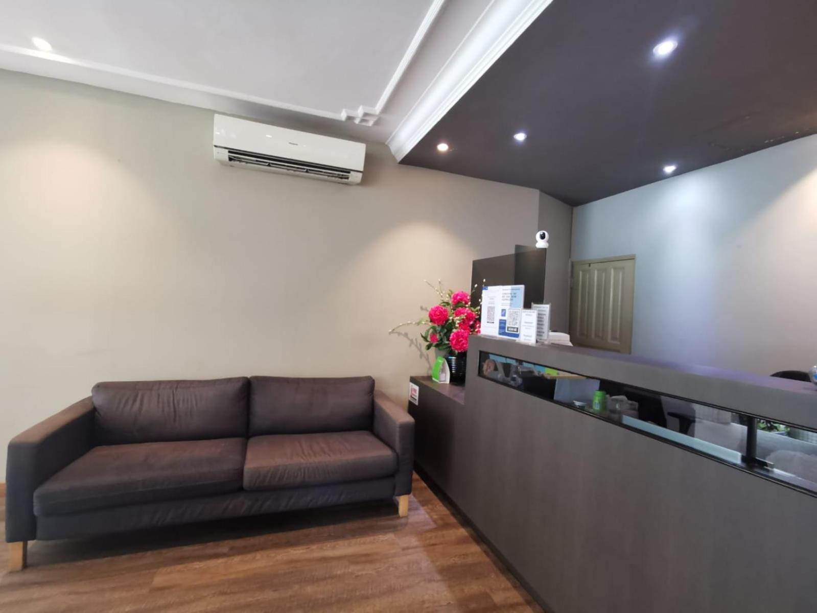 Фото Greatwood Residence at Devonshire