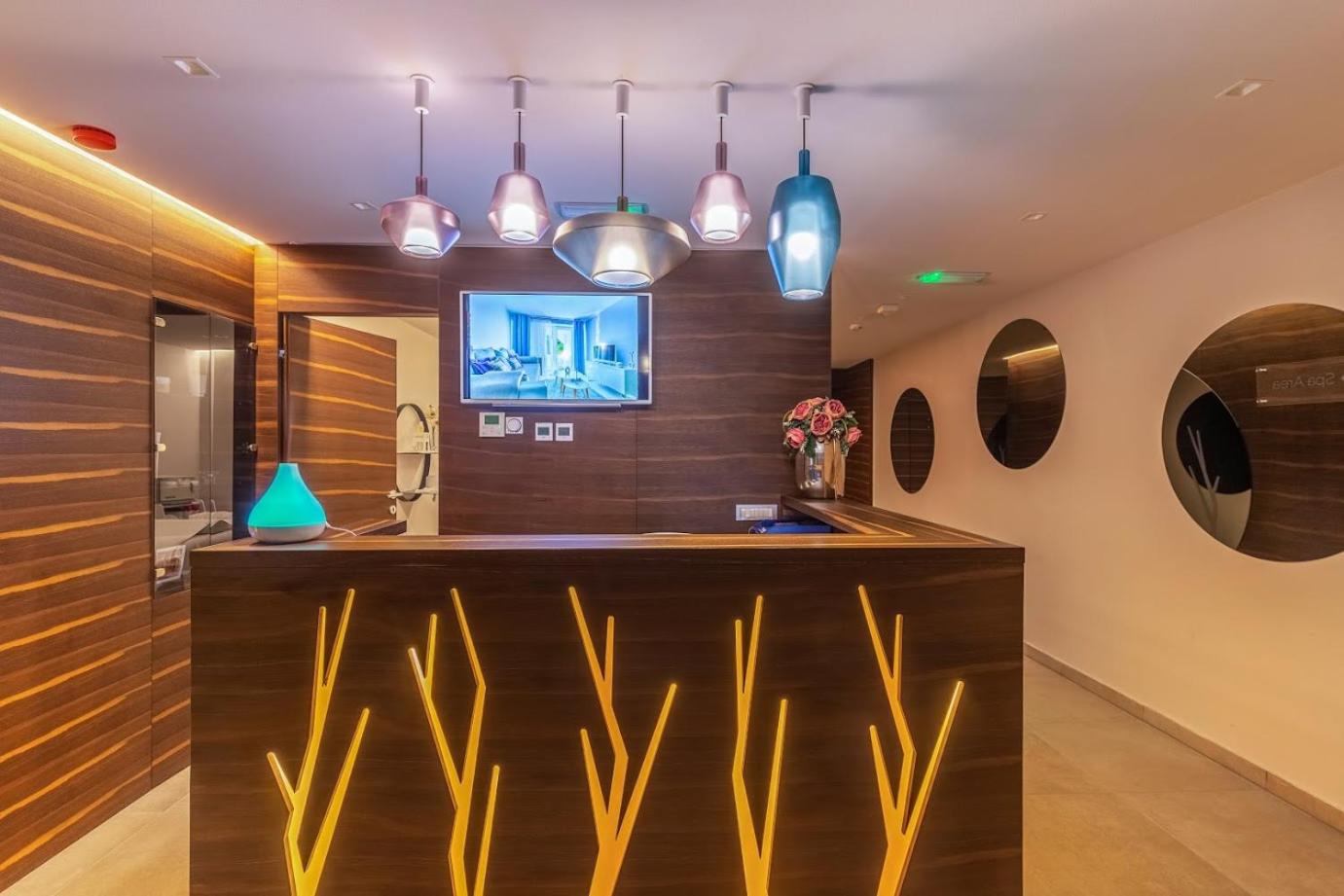 Фото Hotel Malin