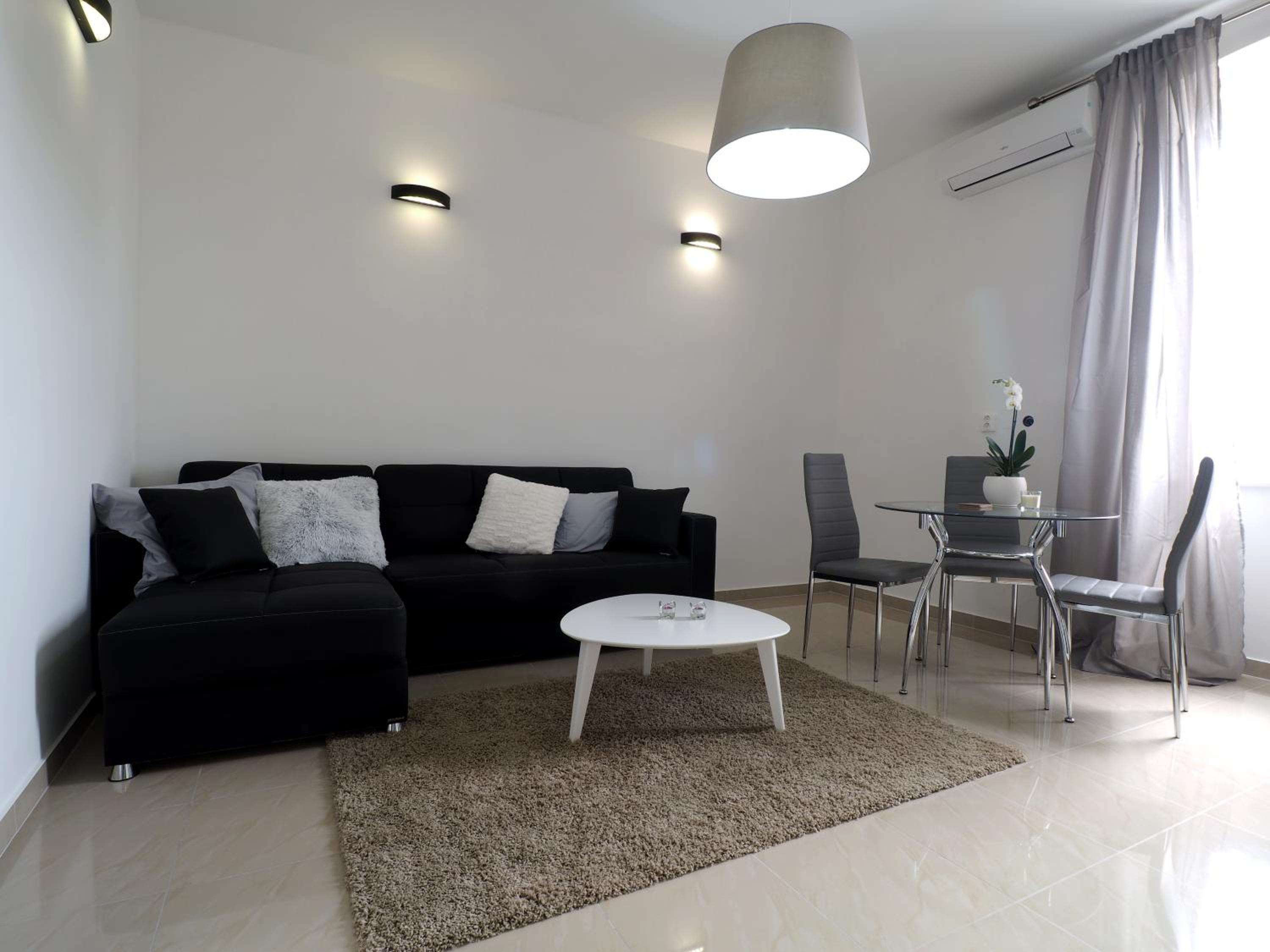 Фото Captain Emo City Apartments