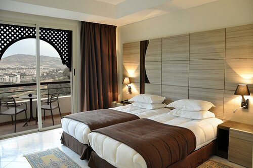 Гостиница Hotel Menzeh Zalagh в Фесе