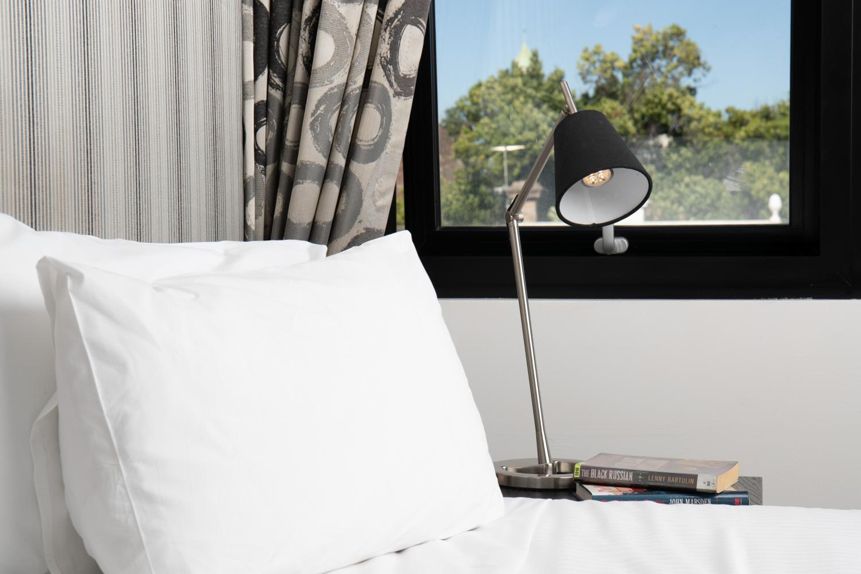 Фото Comfort Hotel East Melbourne