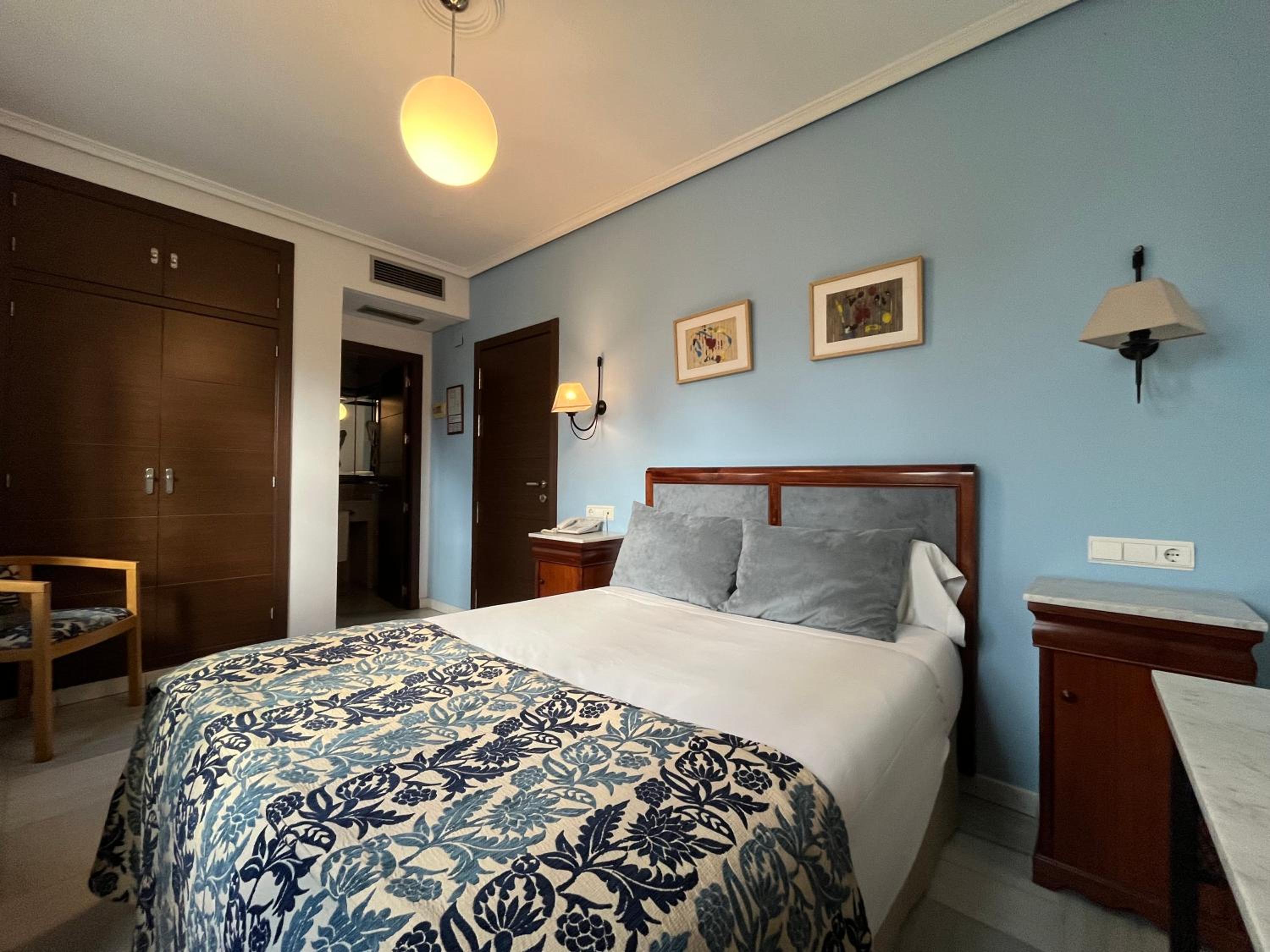 Фото Hotel Maestre