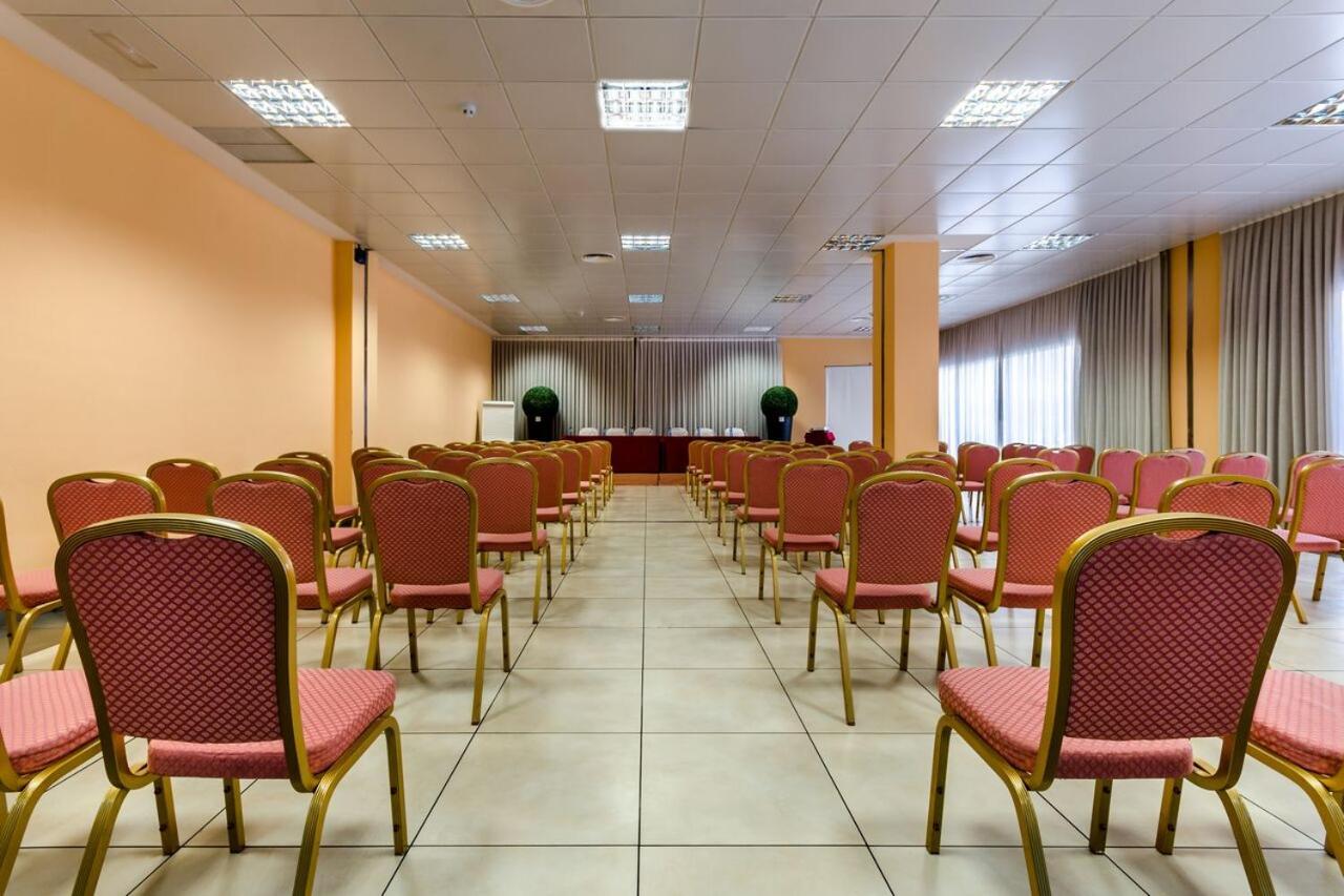 Фото Alcala Plaza