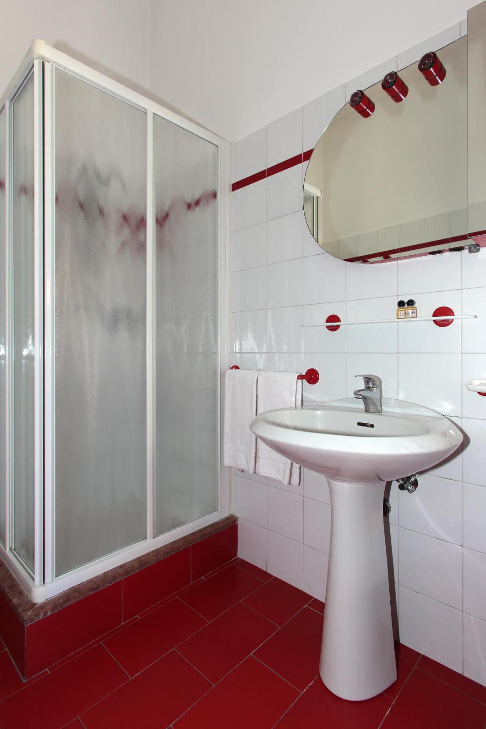 Фото Residence Liberty Hotel