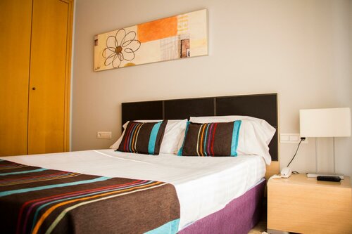Апартаменты Apartamentos Plaza Picasso в Валенсии