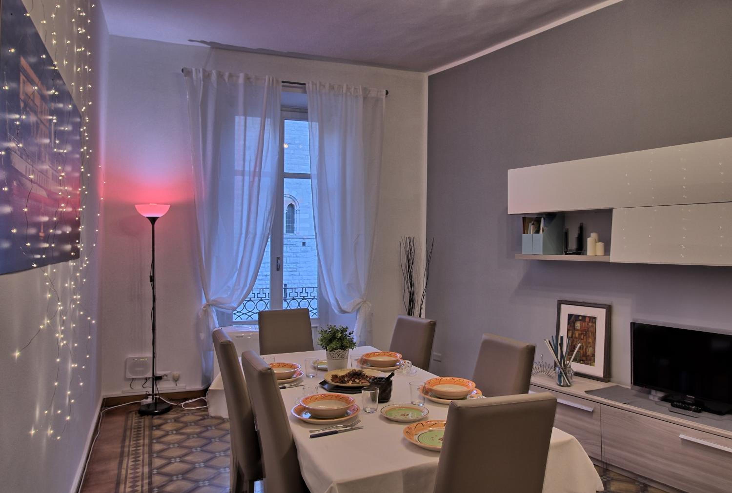 Фото Logicasa Amazing Downtown Como