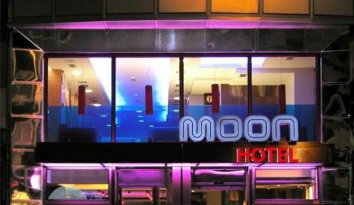 Фото Hotel Moon
