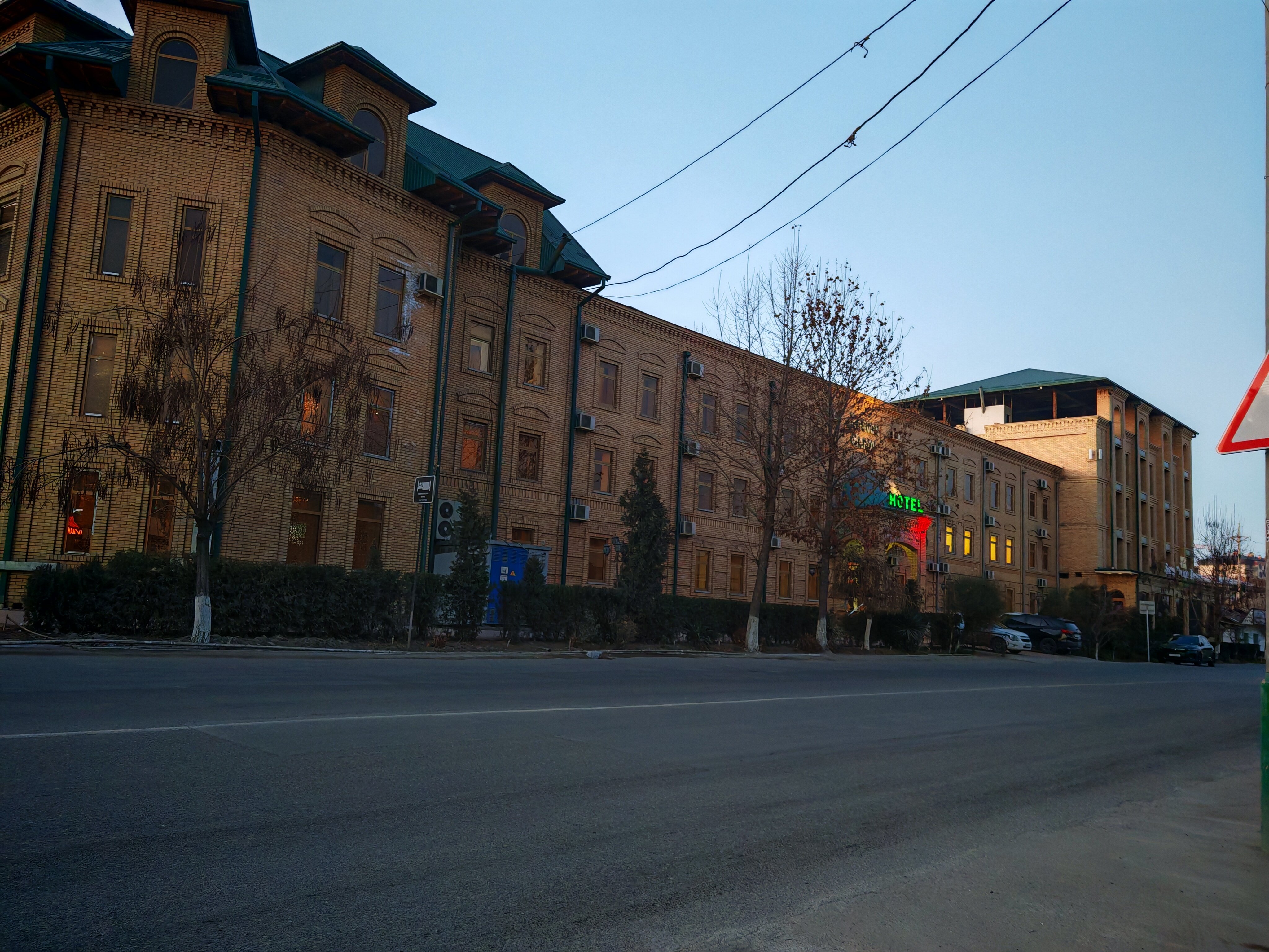 Фото отеля 3