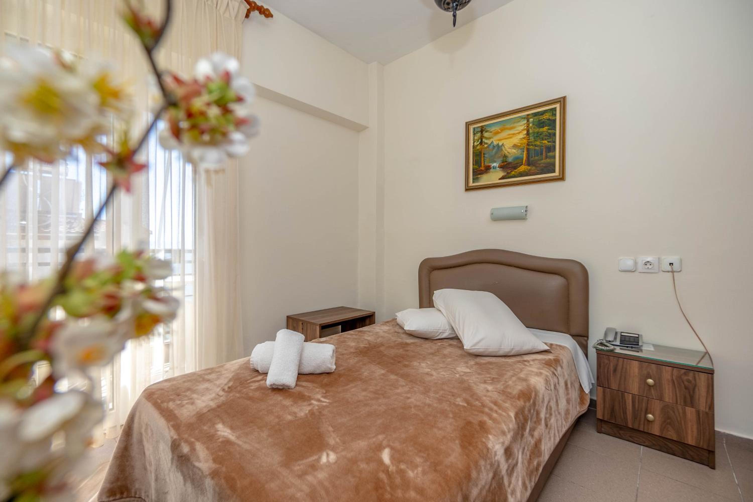 Фото Hotel Alkyon