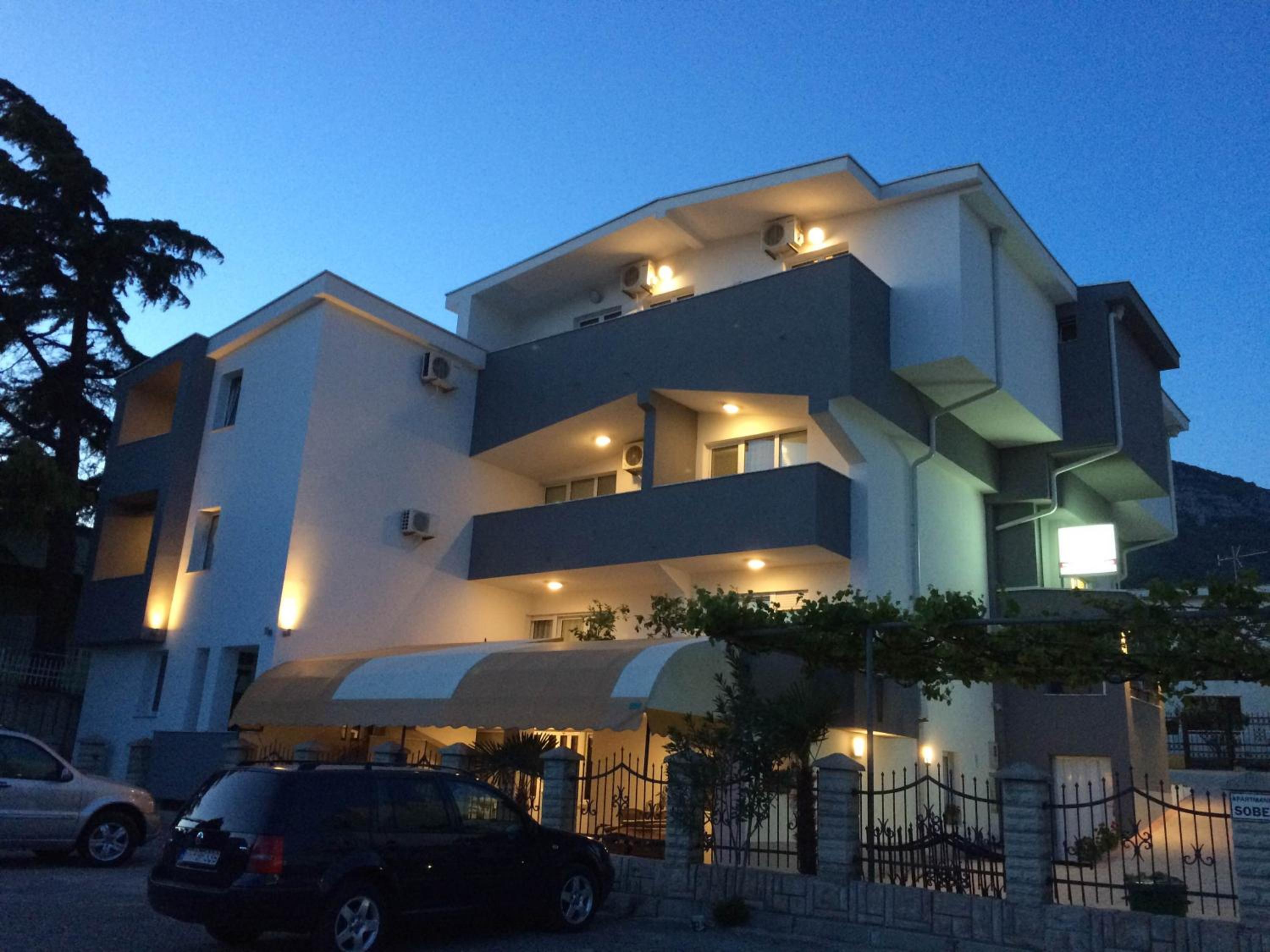 Фото Kojic Apartments