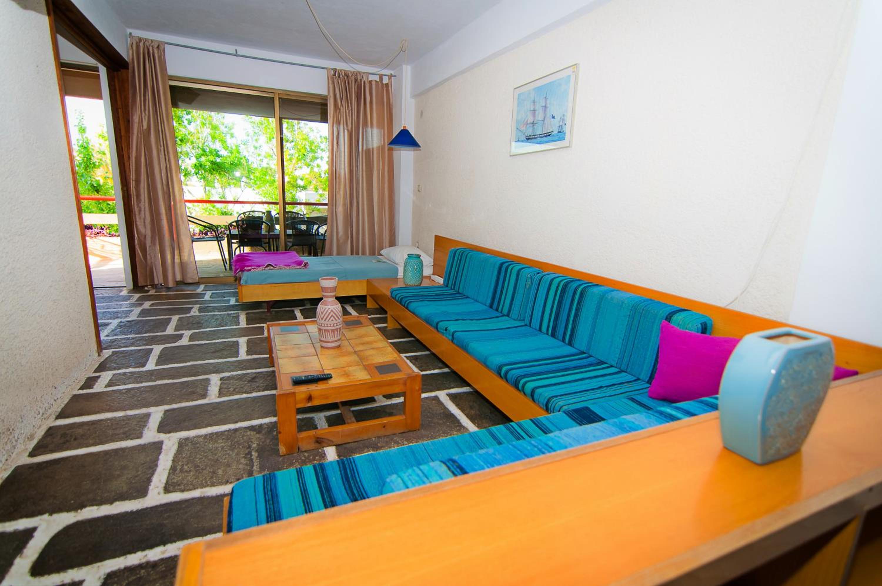 Фото Apollonia Hotel Apartments