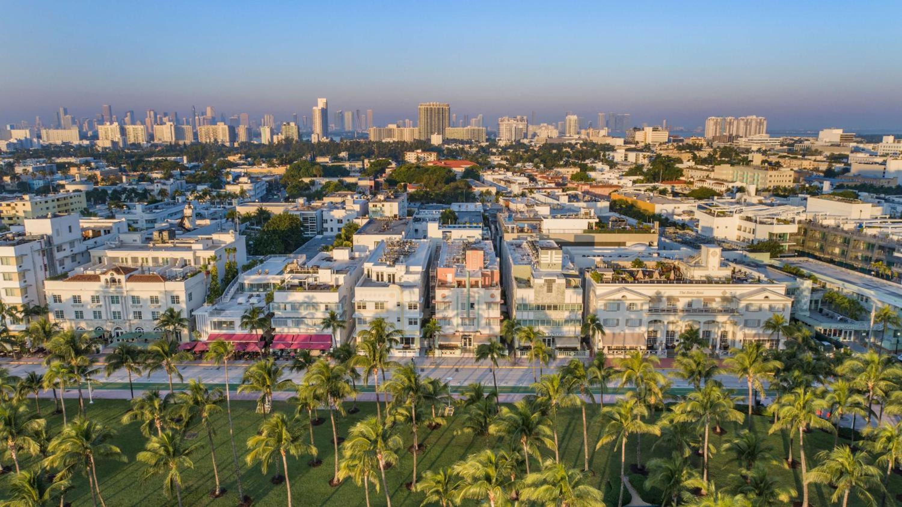 Фото Hilton Vacation Club Crescent on South Beach Miami