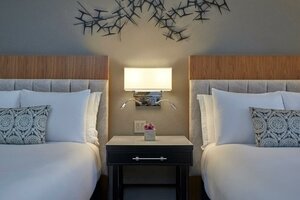 Гостиница Loews Chicago Hotel