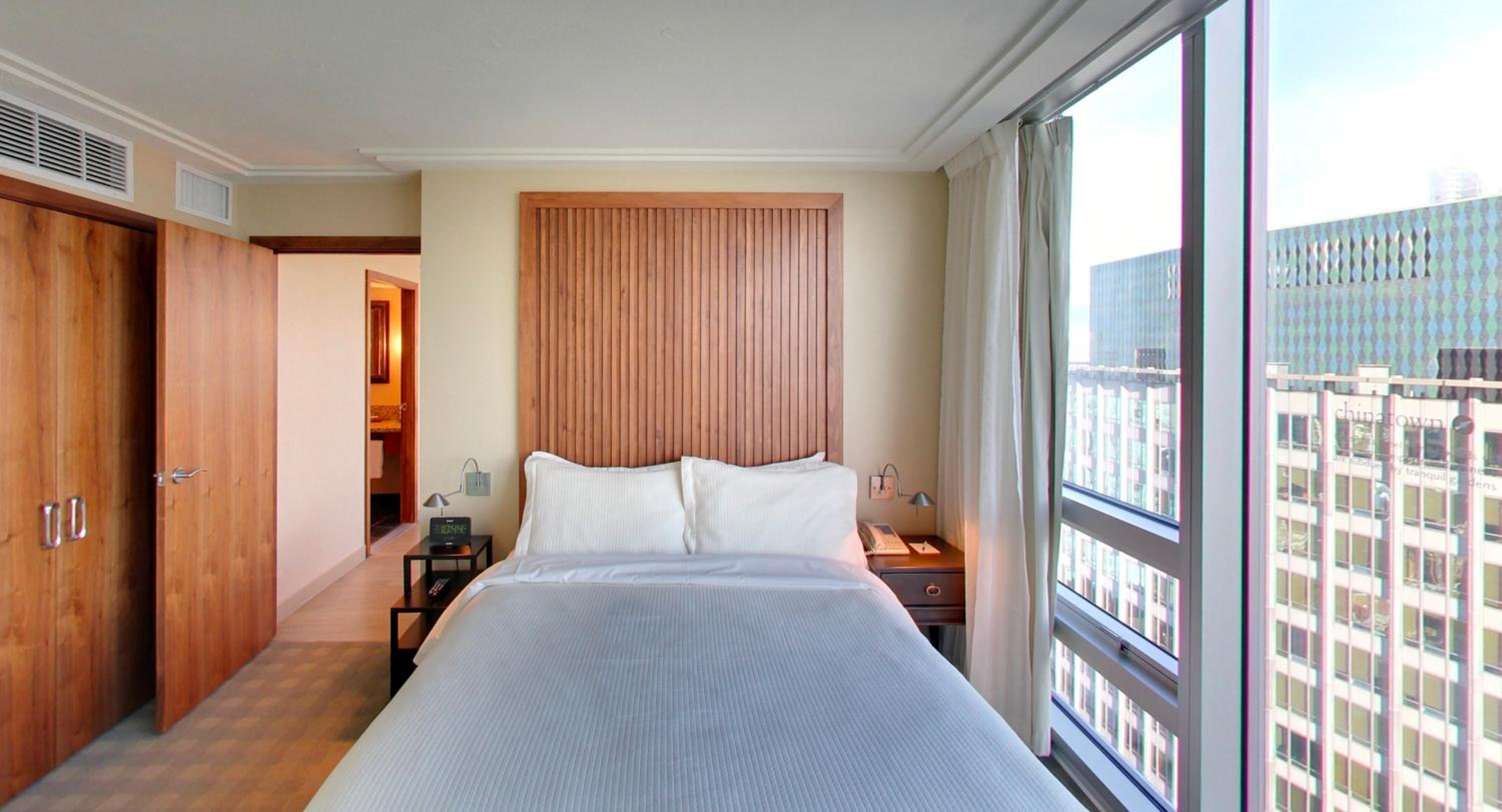 Фото Embarc Vancouver