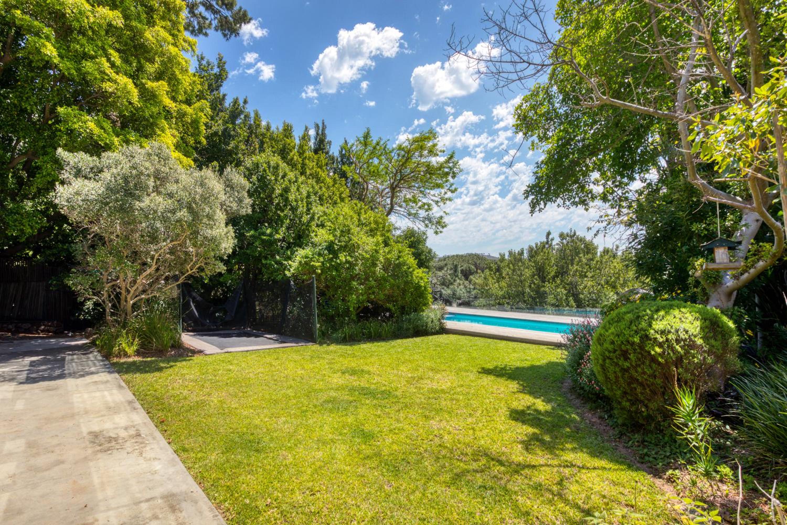 Фото Table Mountain Retreat