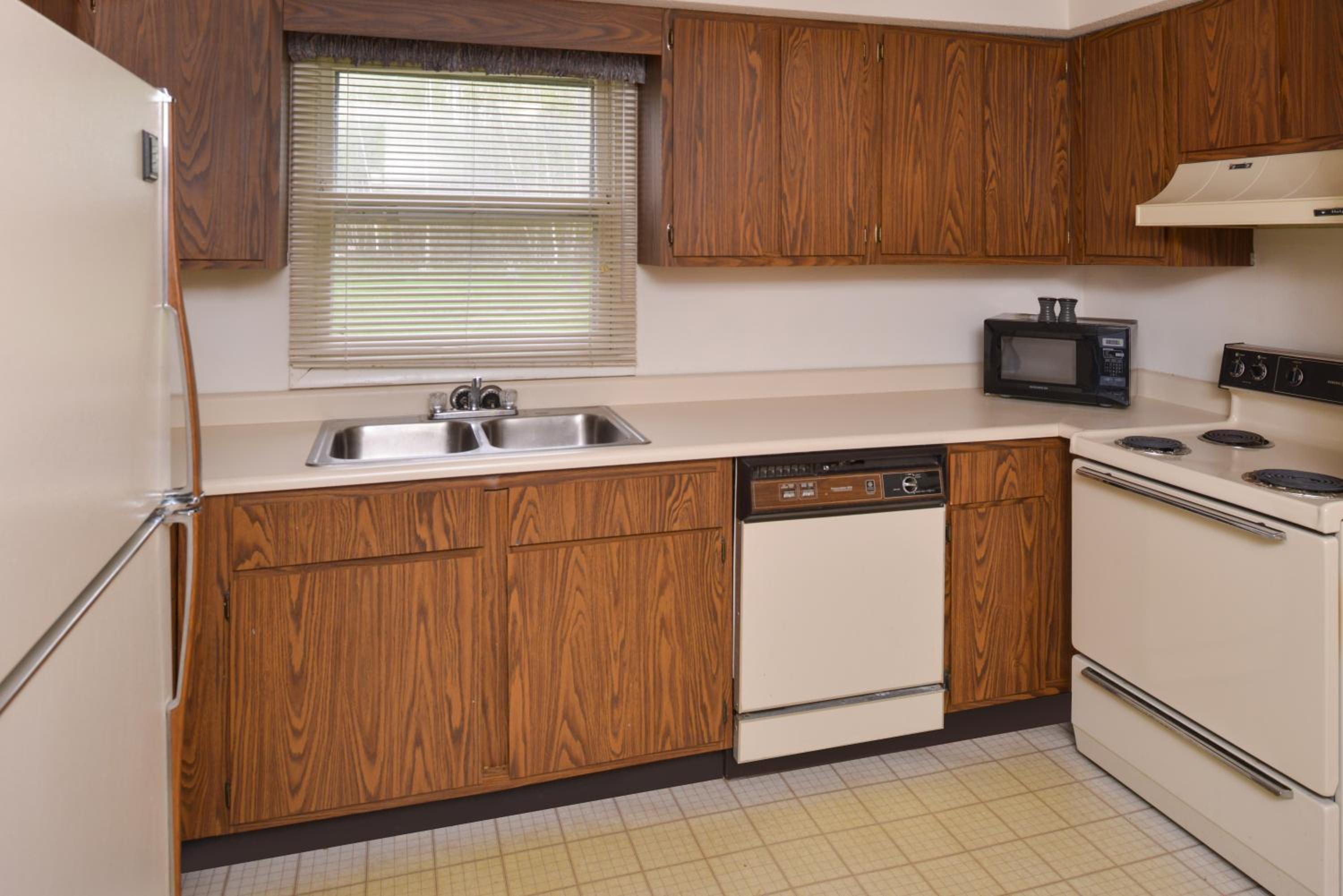 Фото Red Carpet Inn Pulaski