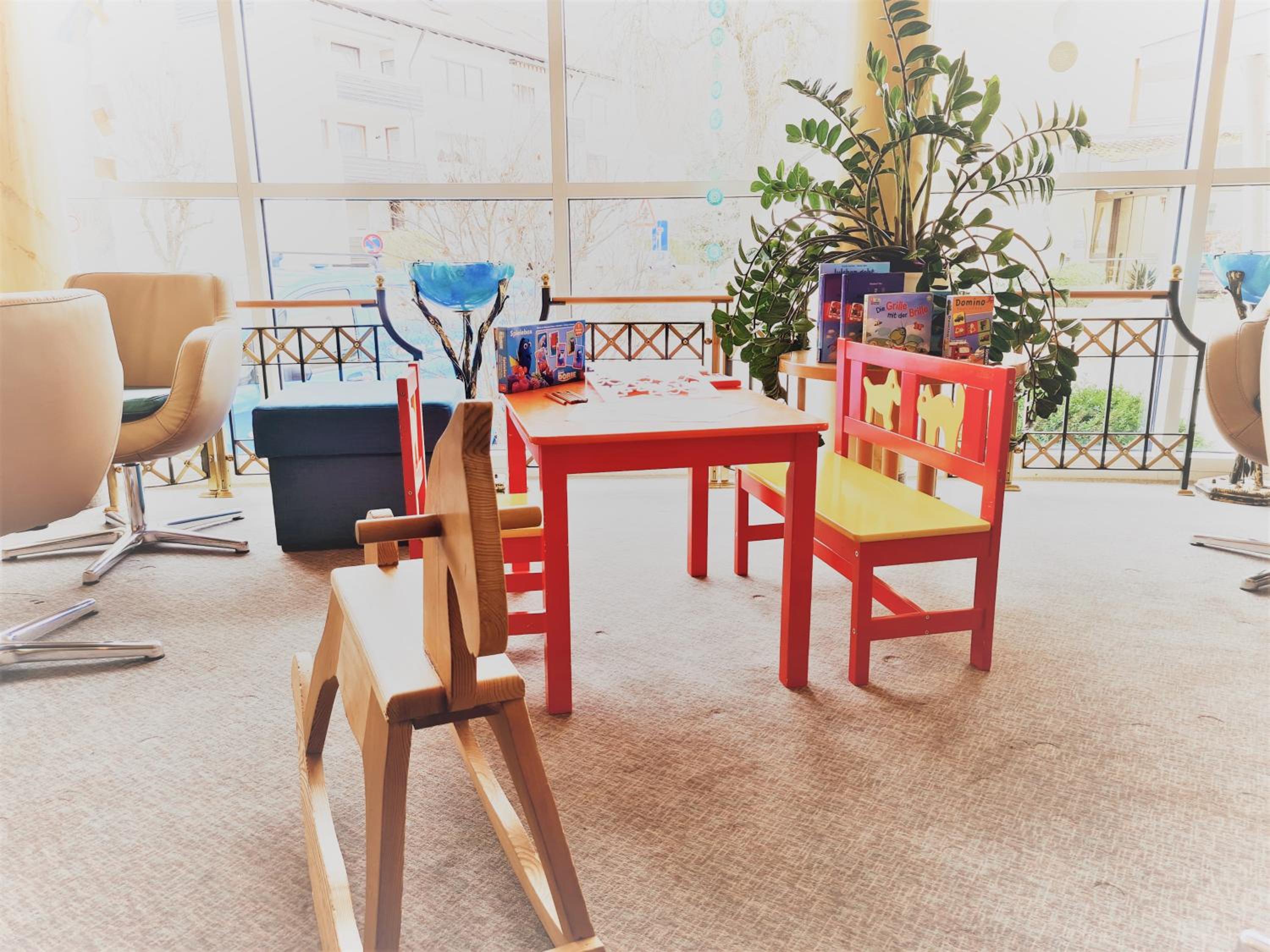 Фото Akzent Hotel Restaurant Altdorfer Hof