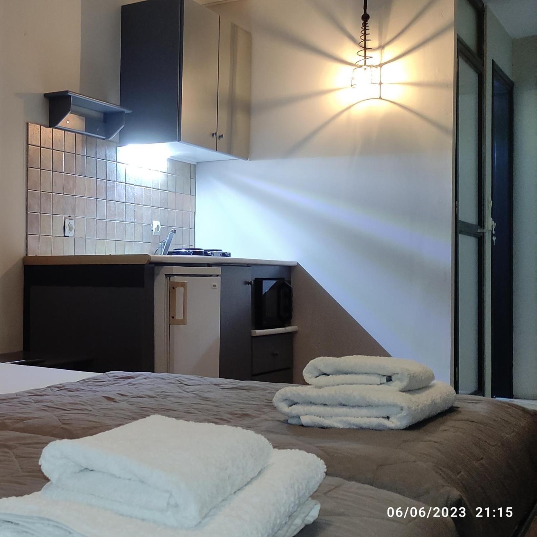 Фото Olive Grove Hotel