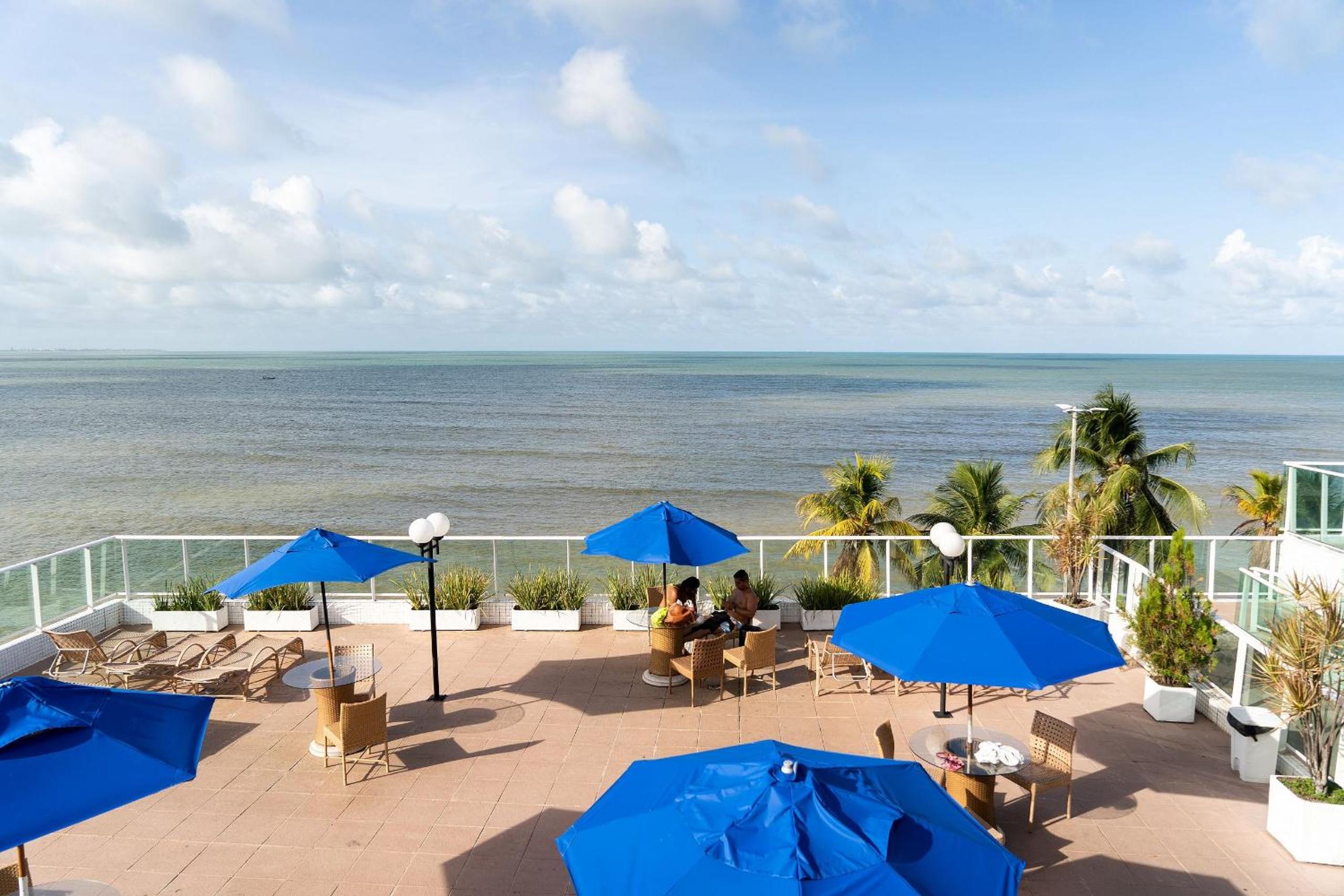 Фото Blue Sunset Suítes