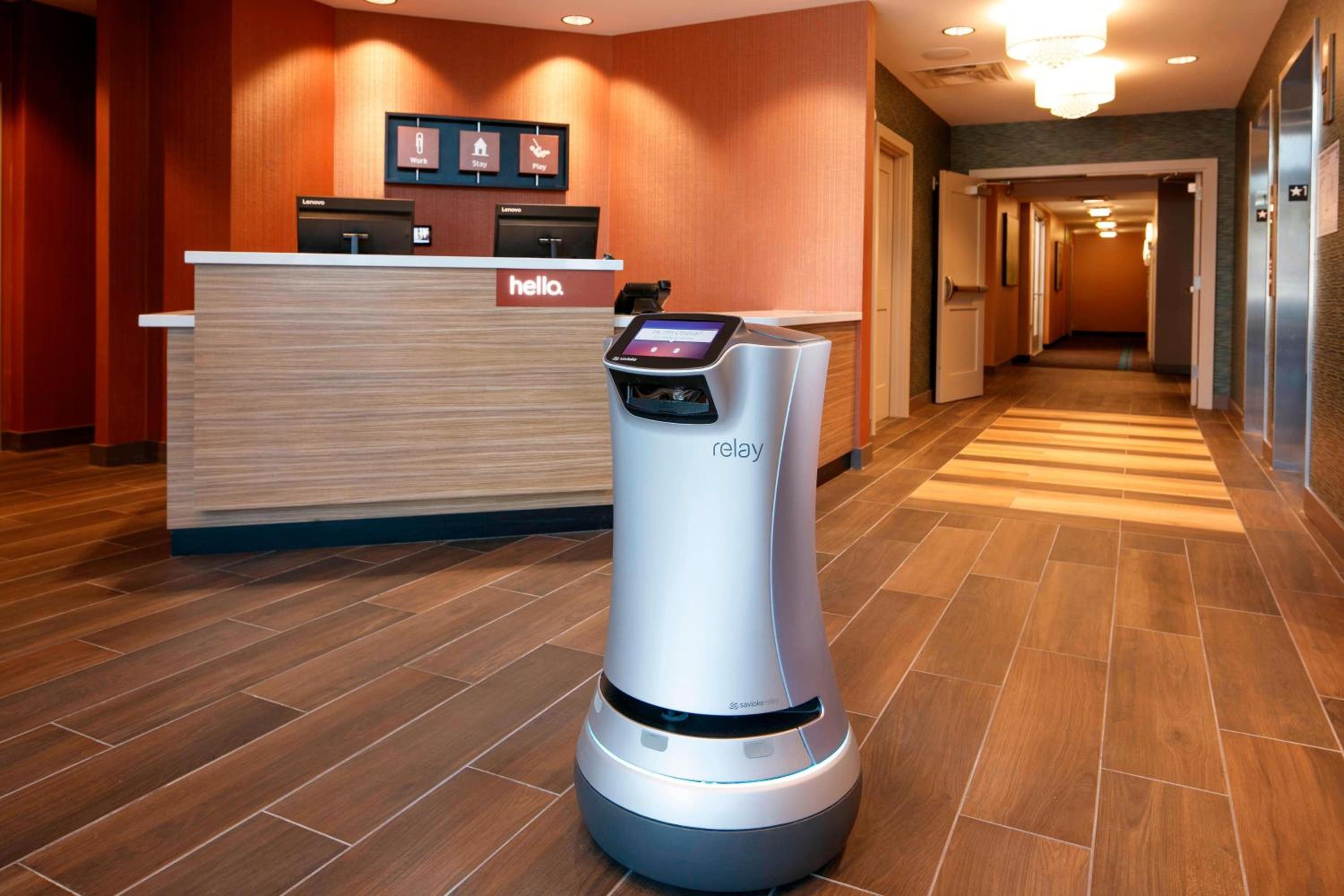 Фото TownePlace Suites by Marriott San Diego Downtown