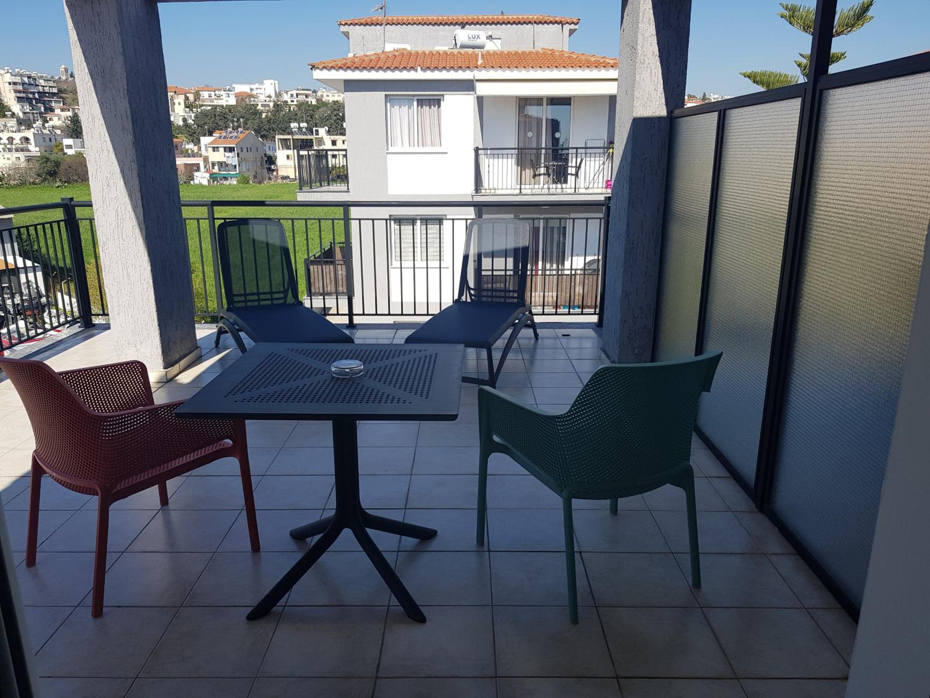 Фото Valentinos Apartments