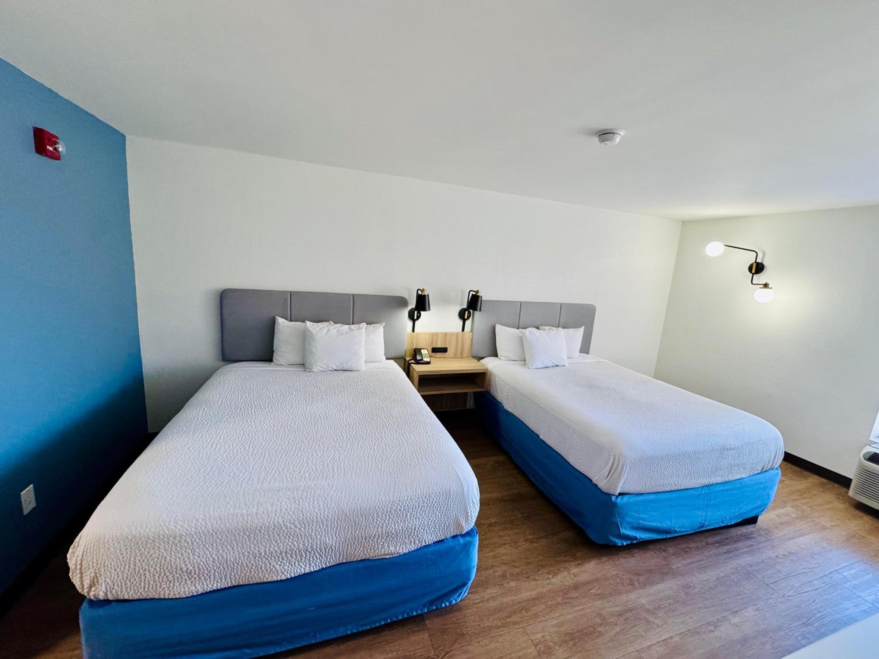 Фото Days Inn by Wyndham Manassas