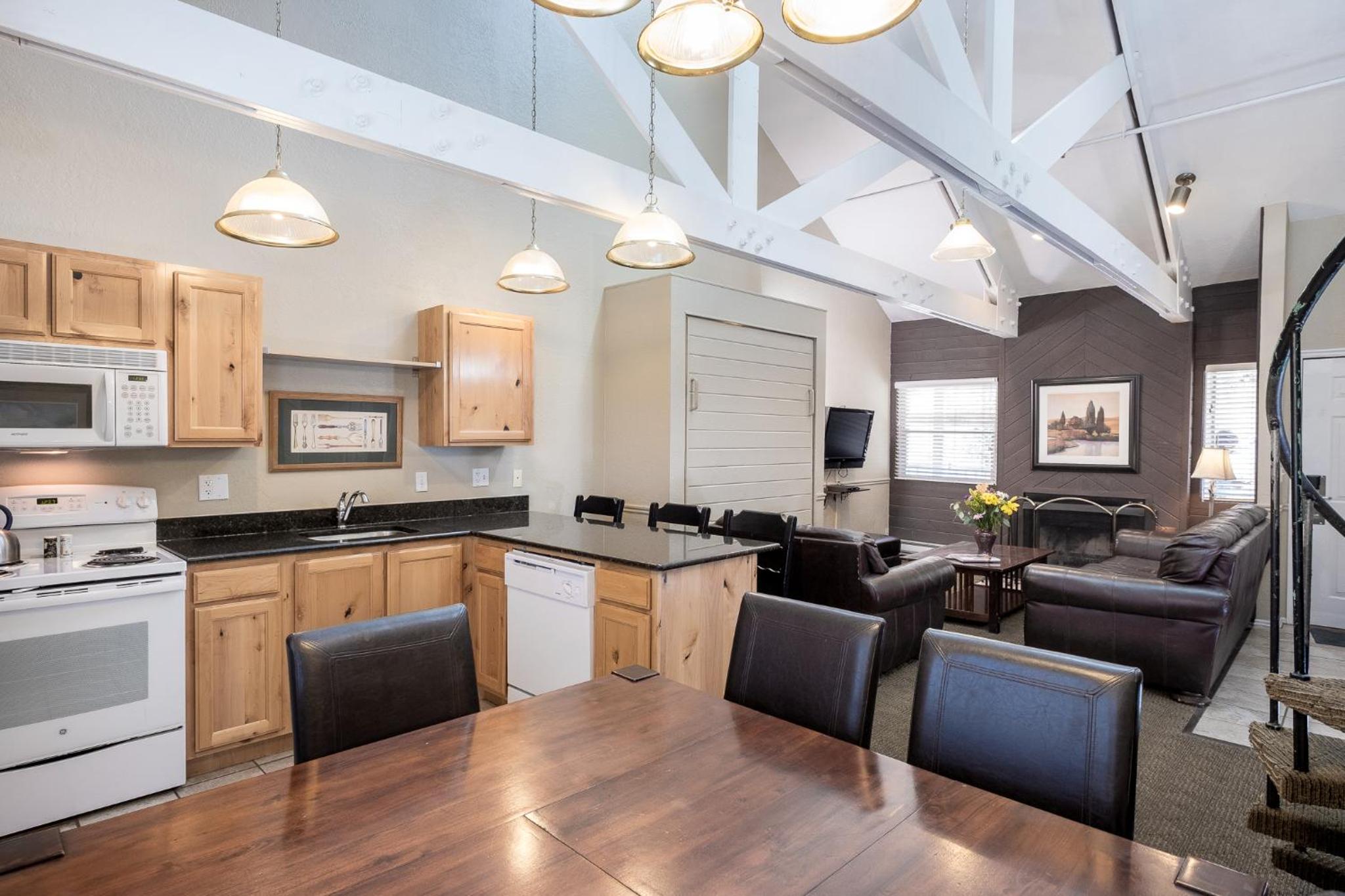 Фото Sweetwater Lift Lodge