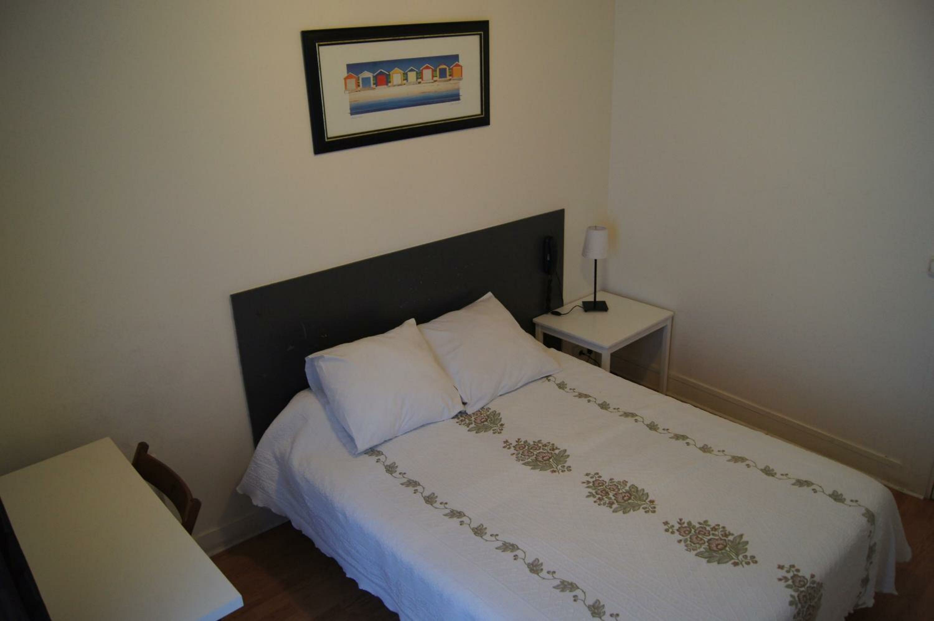 Фото Hôtel Moderne