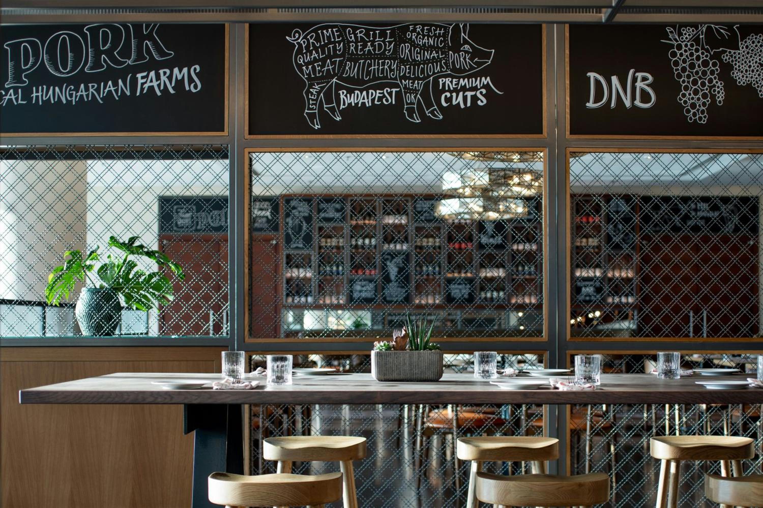 Фото Millennium Court, Budapest - Marriott Executive Apartments