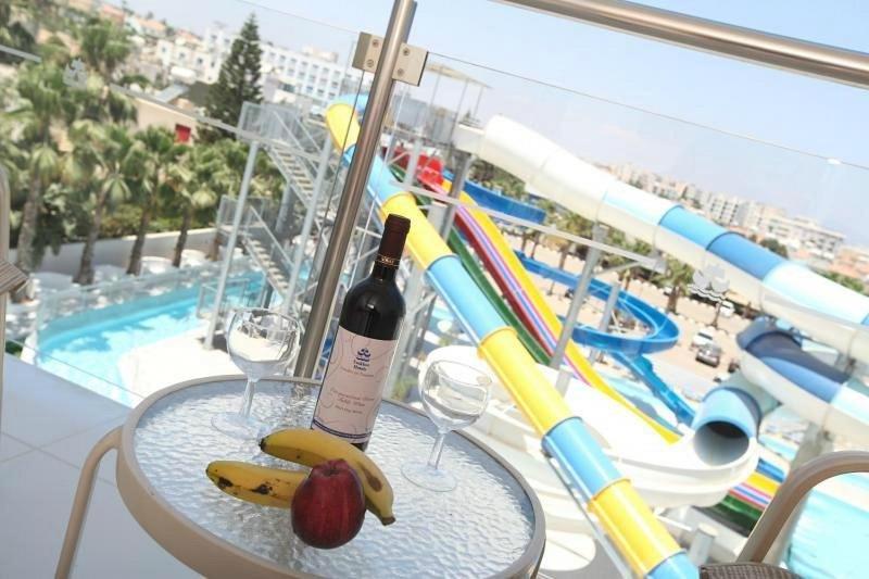 Фото Anastasia Hotel Apartments