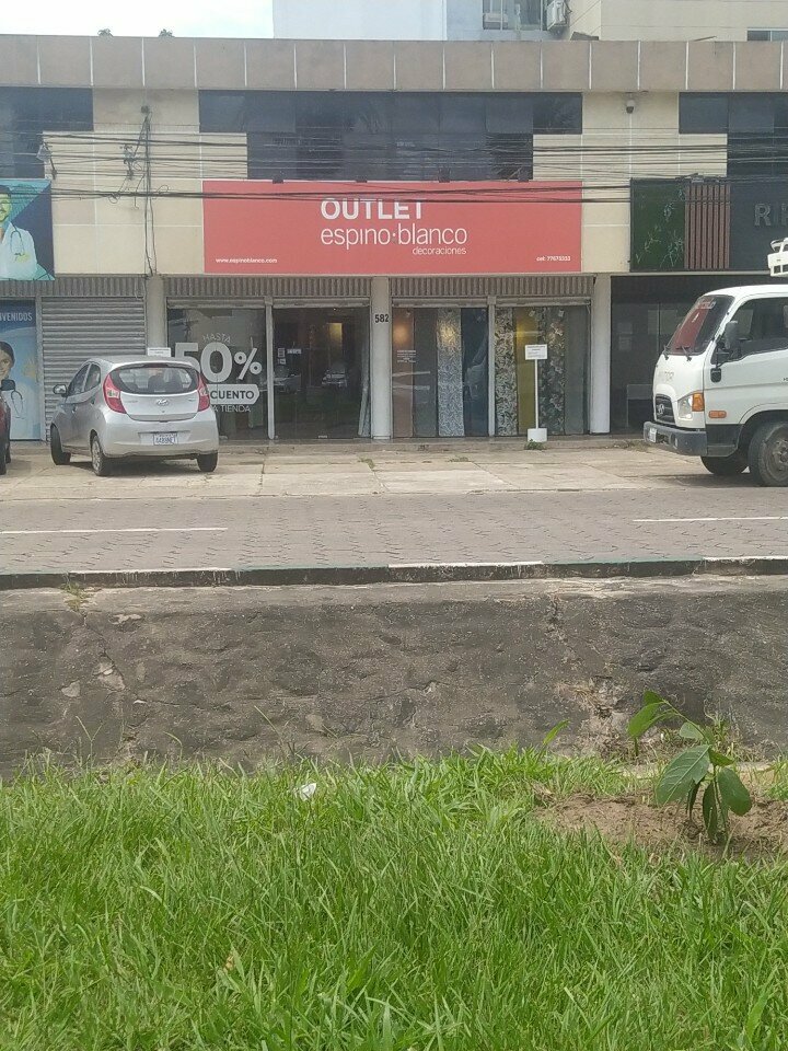 Furniture store Espino Blanco Decoraciones Outlet, Santa Cruz de la Sierra, photo