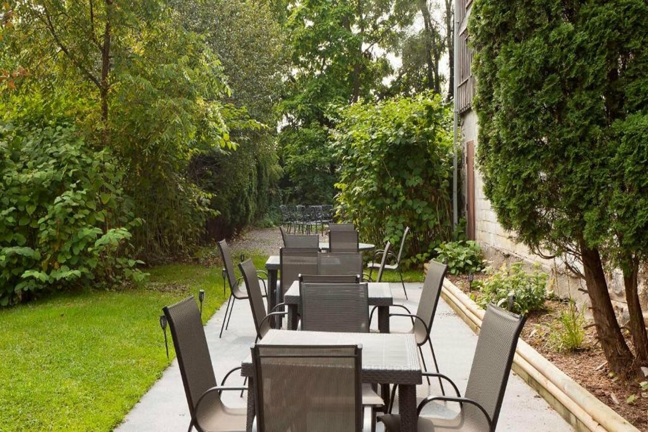 Фото Elm Hurst Inn & SPA