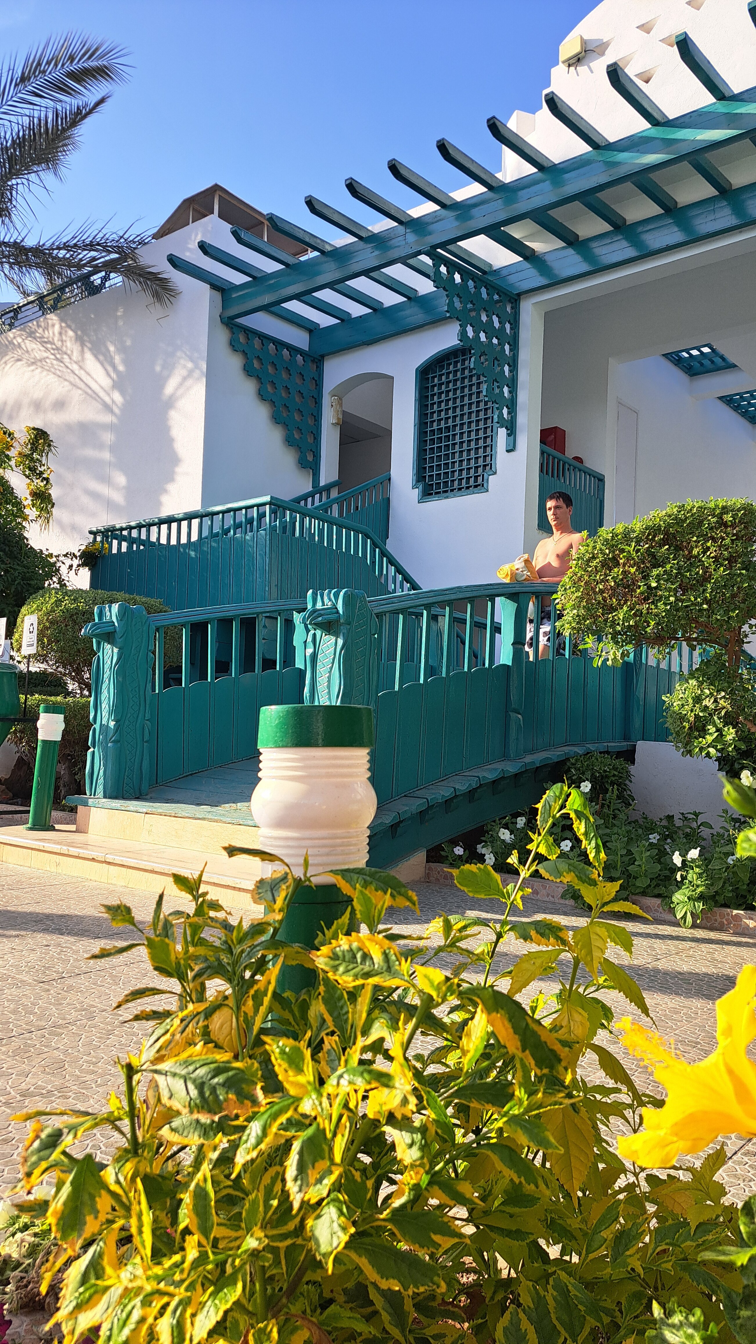 Фото Falcon Hills Hotel