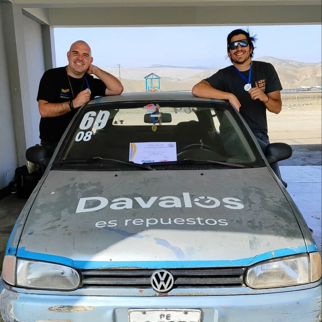 Auto parts and auto goods store Dávalos, Lima, photo