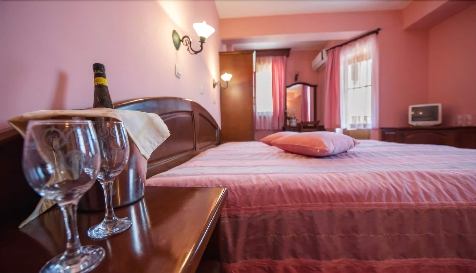 Фото Hotel Izvora