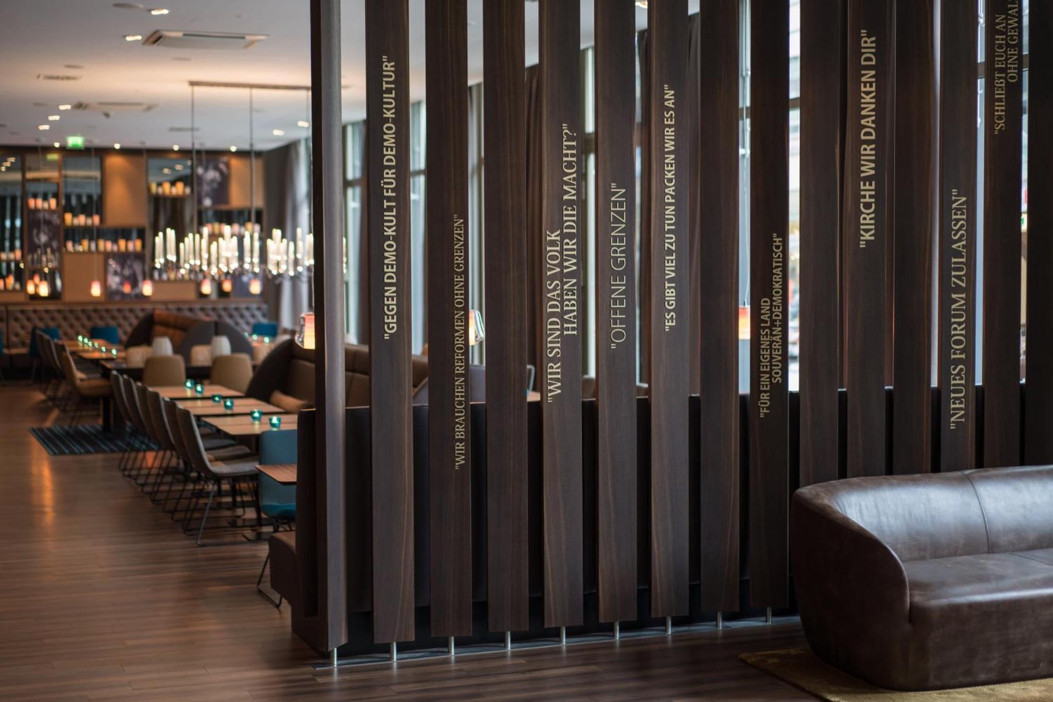 Фото Motel One Leipzig - Nikolaikirche