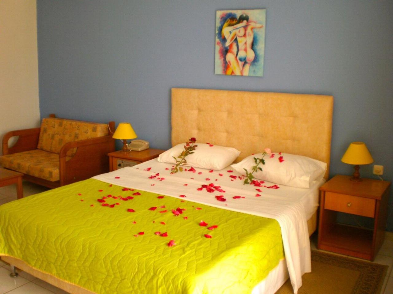 Фото Oasis Hotel