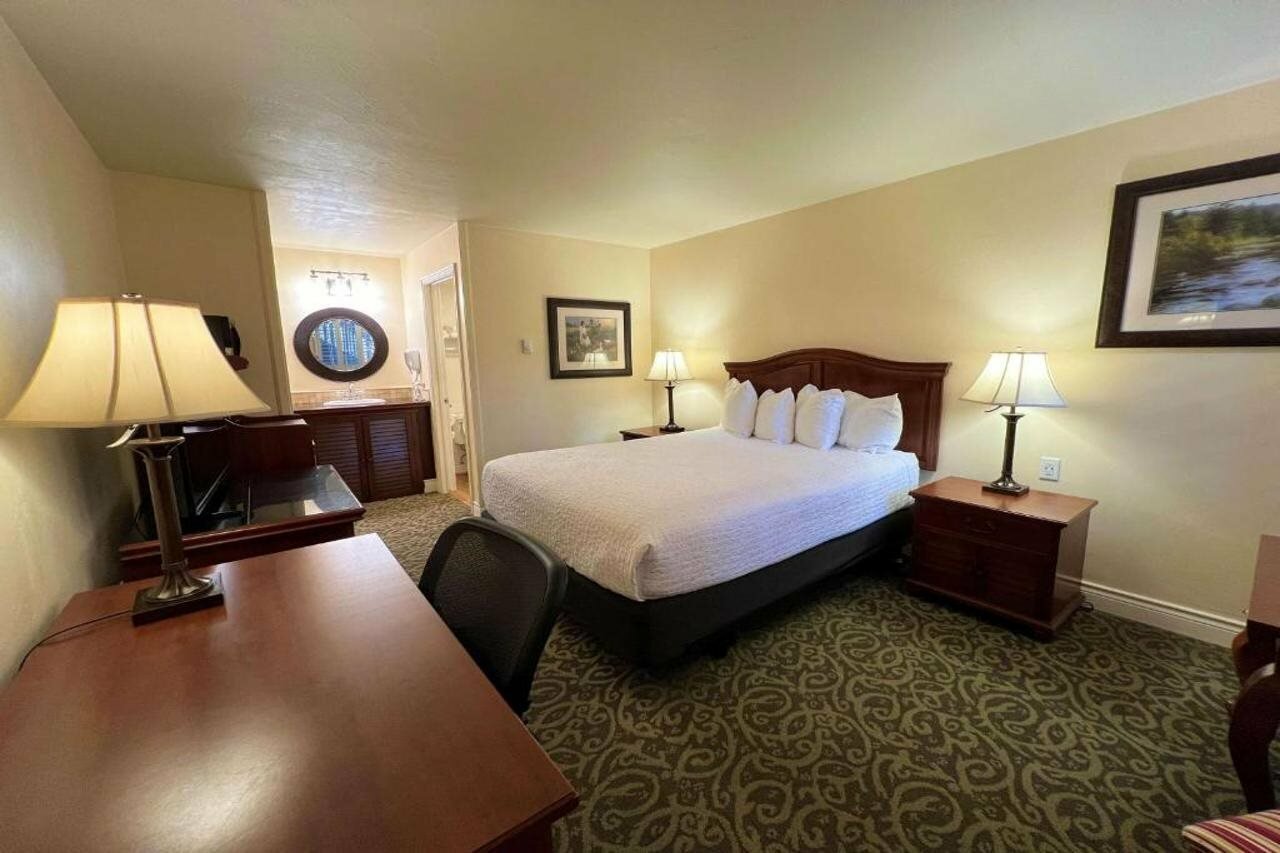 Фото Best Western Country Lane Inn