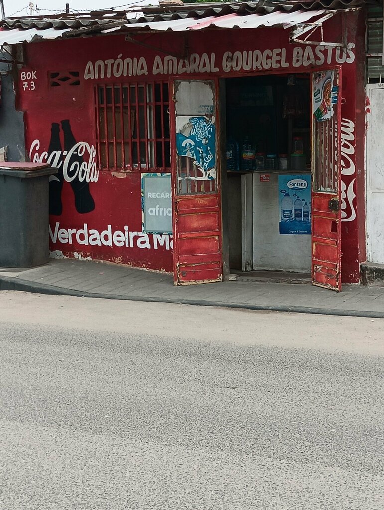 Grocery Cantina, Loanda, photo