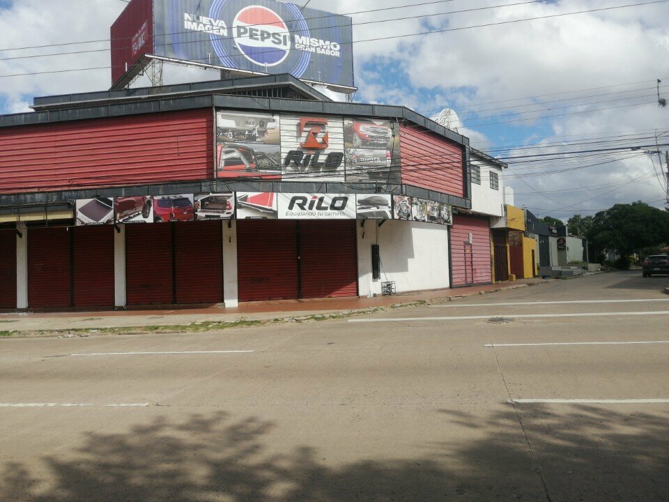 Auto accessories Rilo, Santa Cruz de la Sierra, photo