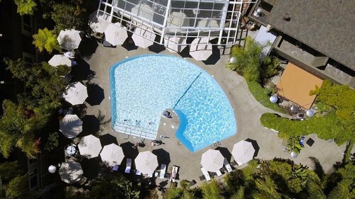 Гостиница Dinah's Garden Hotel в Пало-Альто
