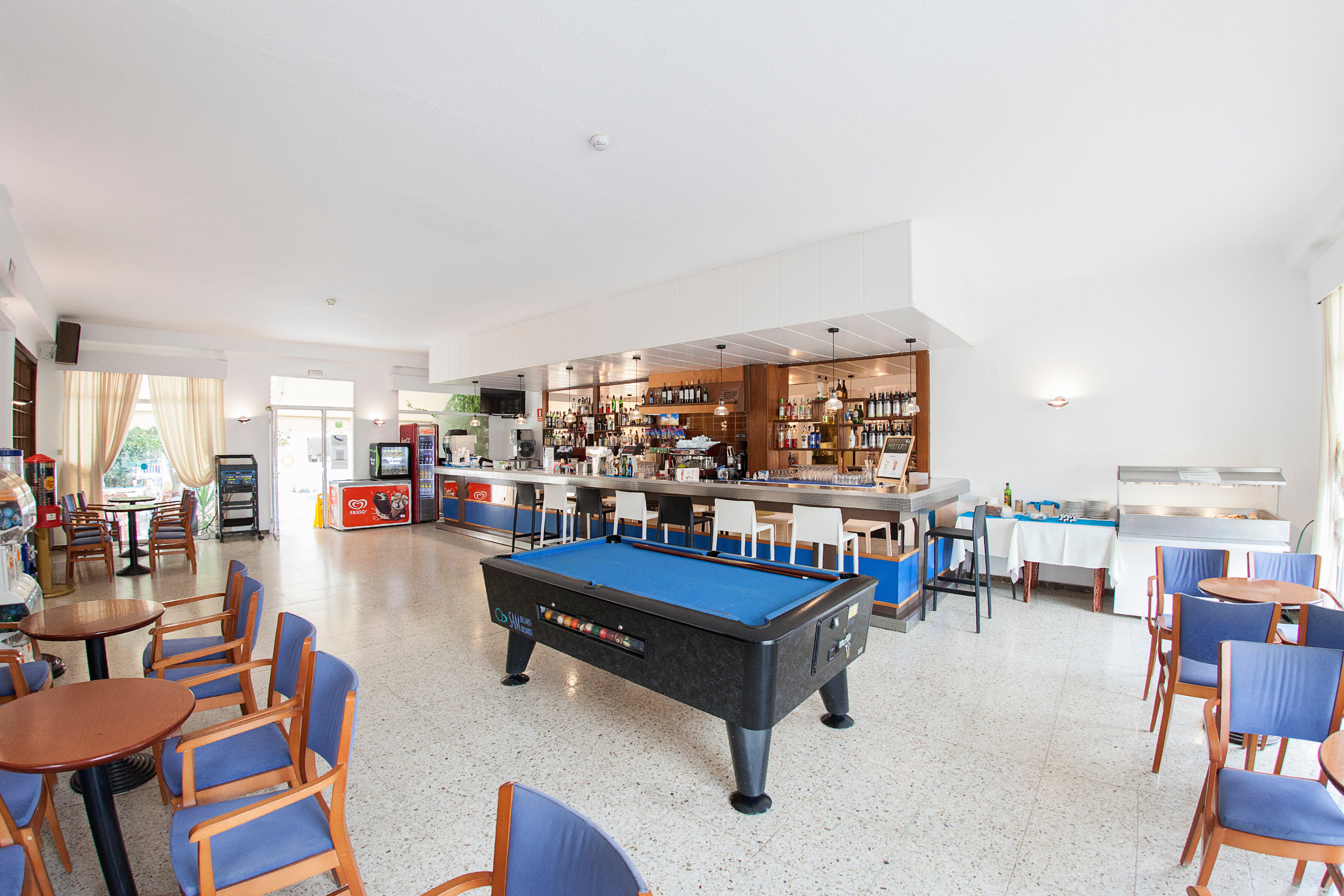 Фото Hotel Checkin Pineda