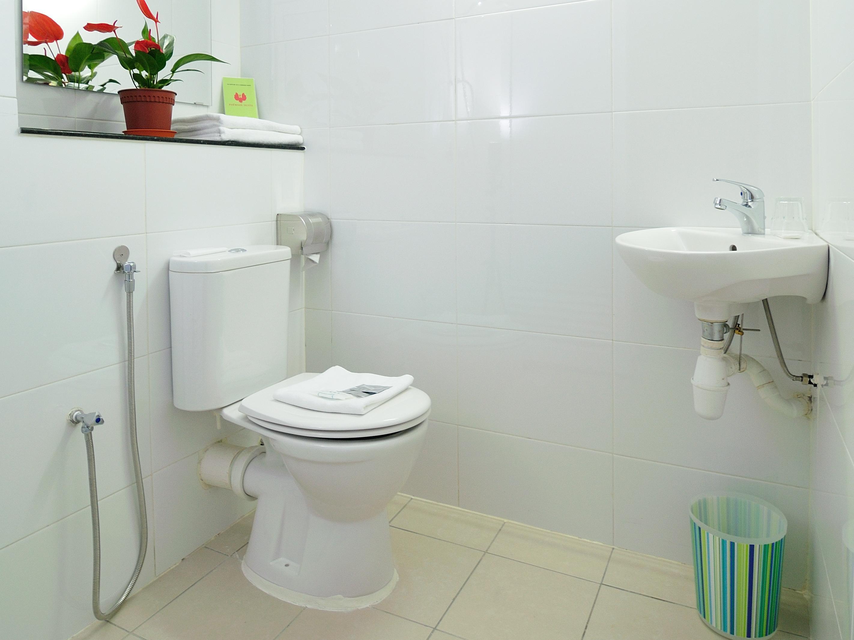 Фото Phoenix Hotel