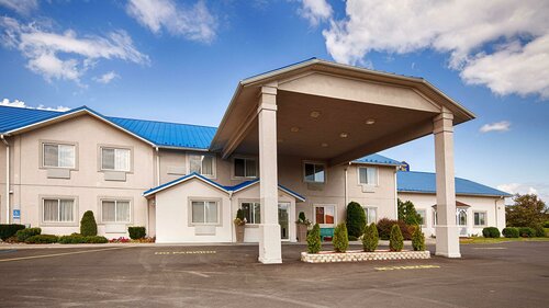Гостиница Best Western New Baltimore Inn
