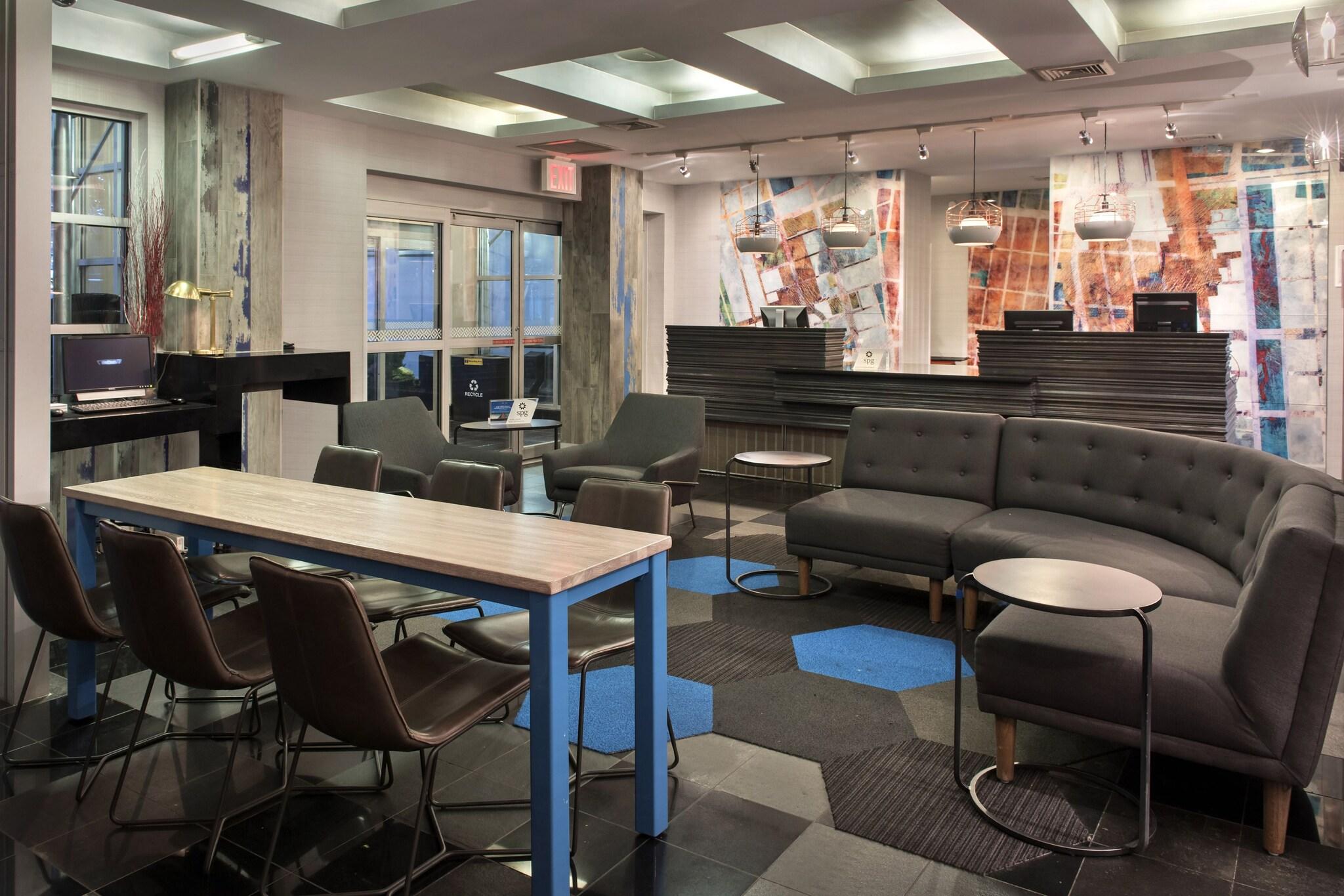 Фото Four Points by Sheraton Manhattan SoHo Village