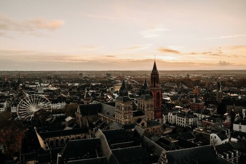 Гостиница Kruisherenhotel Maastricht в Маастрихте