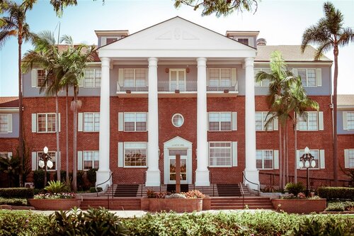 Гостиница The Lafayette Hotel, Swim Club & Bungalows в Сан-Диего